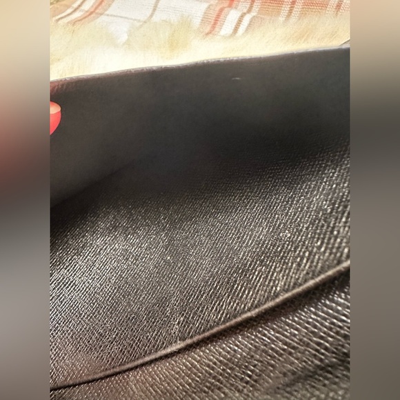 Louis Vuitton Wallet - Picture 6 of 7